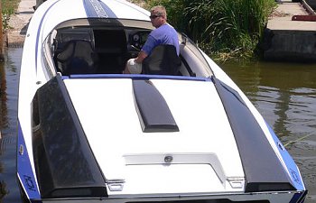 Eliminator Boats and OuterLimits Powerboats Partner on SV-29 West Coast version!