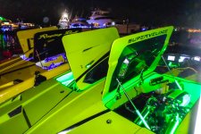 22 Lambos by night_web_size.jpg